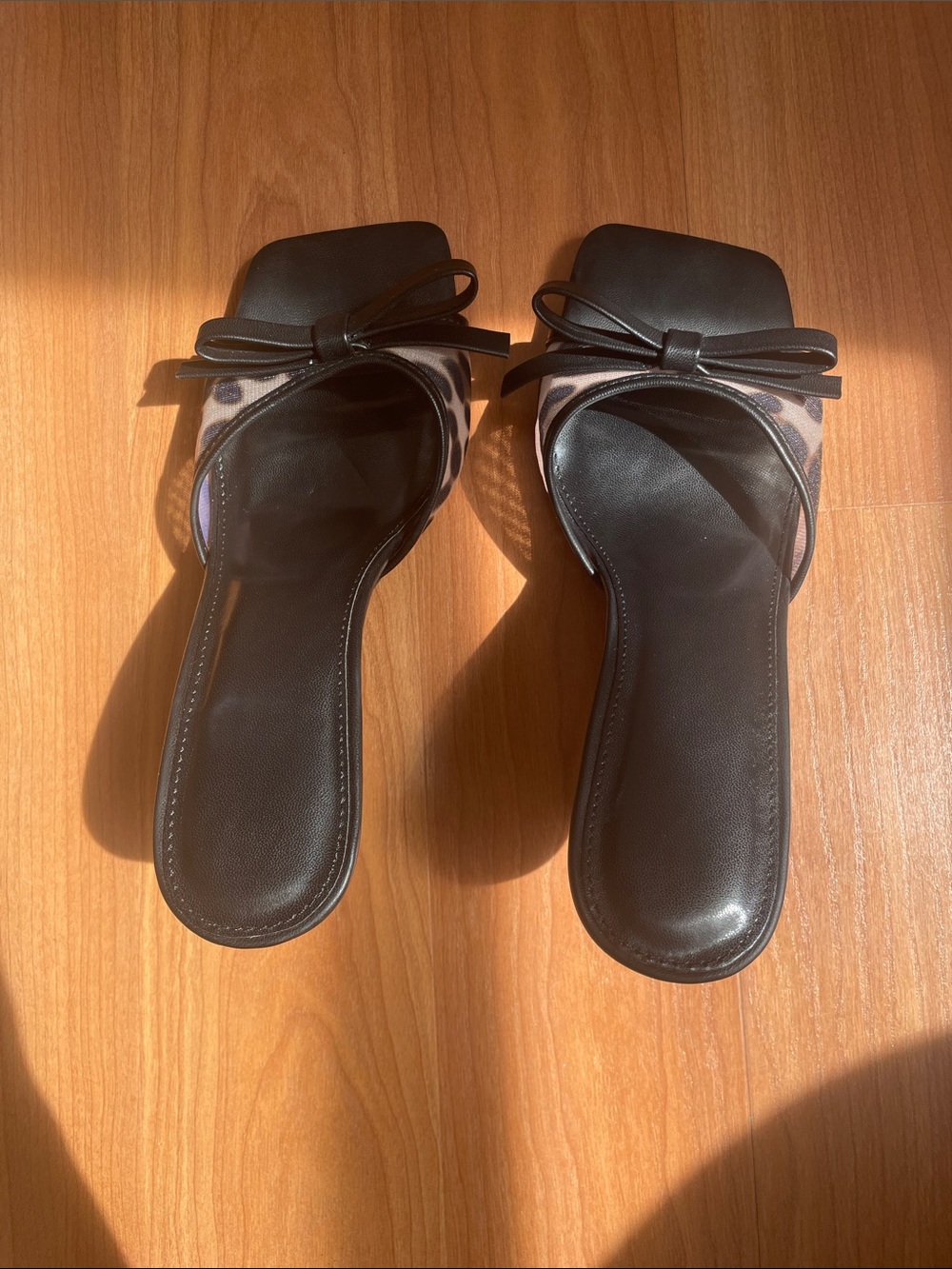 Black Bow Slide Sandals - Women